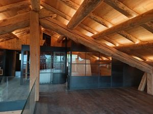 verrière en acier patiné