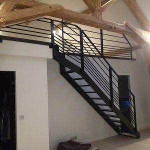 Escalier et garde corps acier