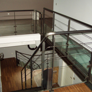 Passerelle en verre.